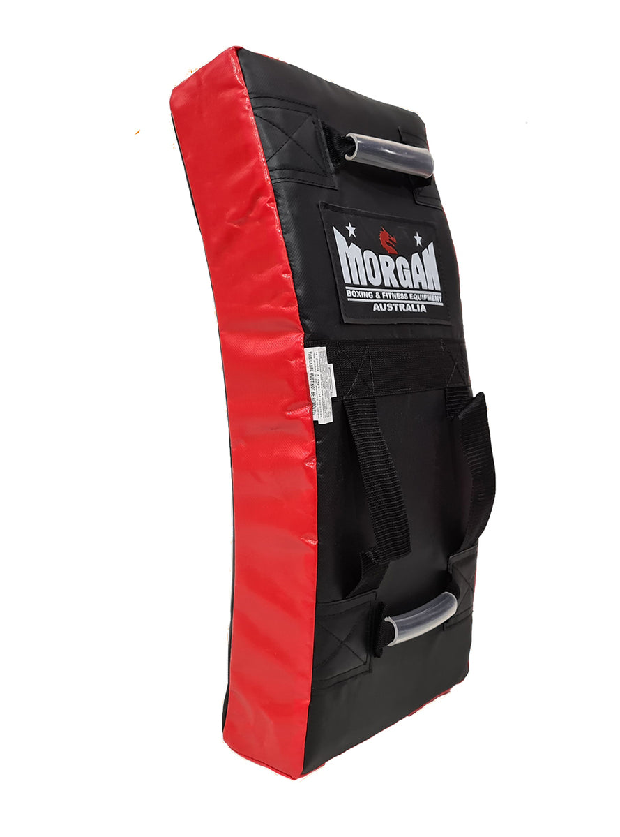MORGAN Junior Curved Hit & Strike Shield[Red/Black]